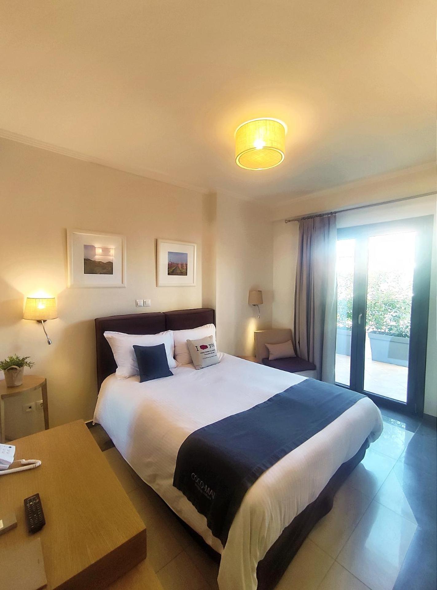 Olympus Terra Boutique Hotel Larissa Bilik gambar